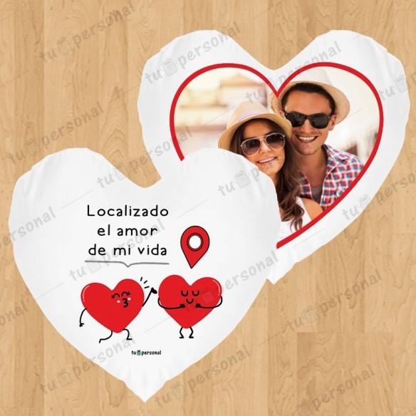 Cojín corazón "Localizado el amor"